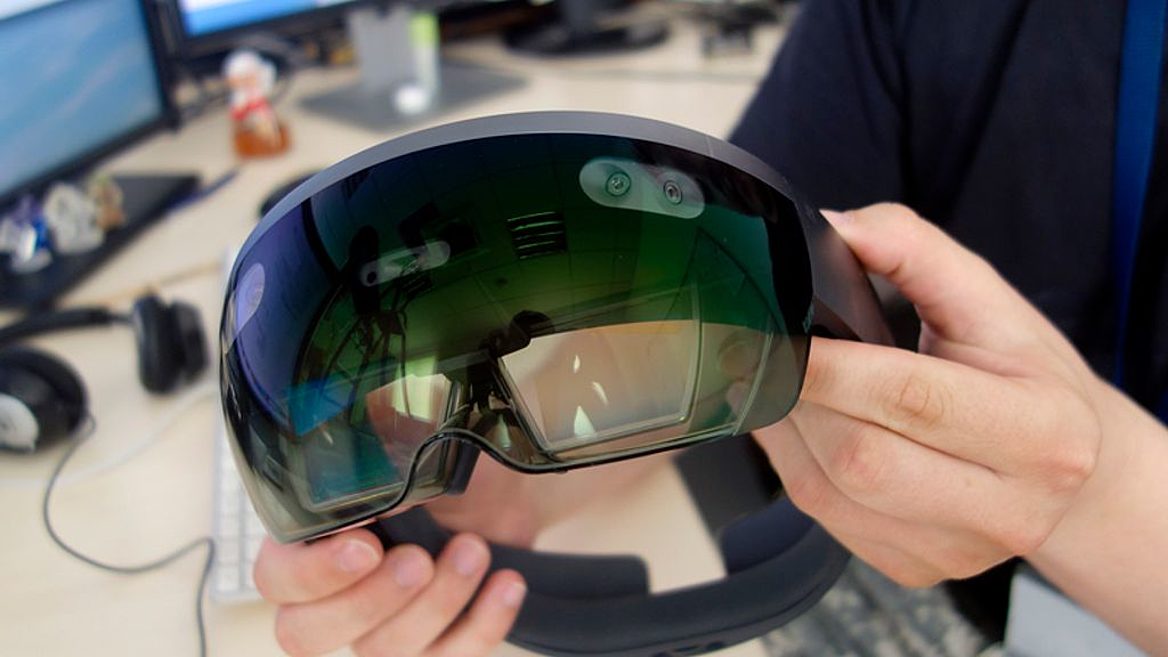 Инновационные очки позволяют увидеть мир глазами лошади
