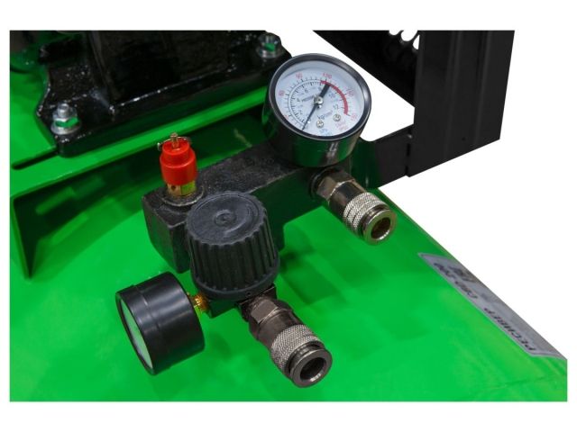 Компрессор ECO AE-2005-2 ременной (580 л/мин, 8 атм, ременной, масляный, ресив. 200 л, 380 В, 3.00 кВт) (AE-2005-2)