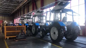 Газомоторный трактор